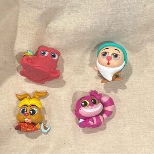 4 Disney Doorables